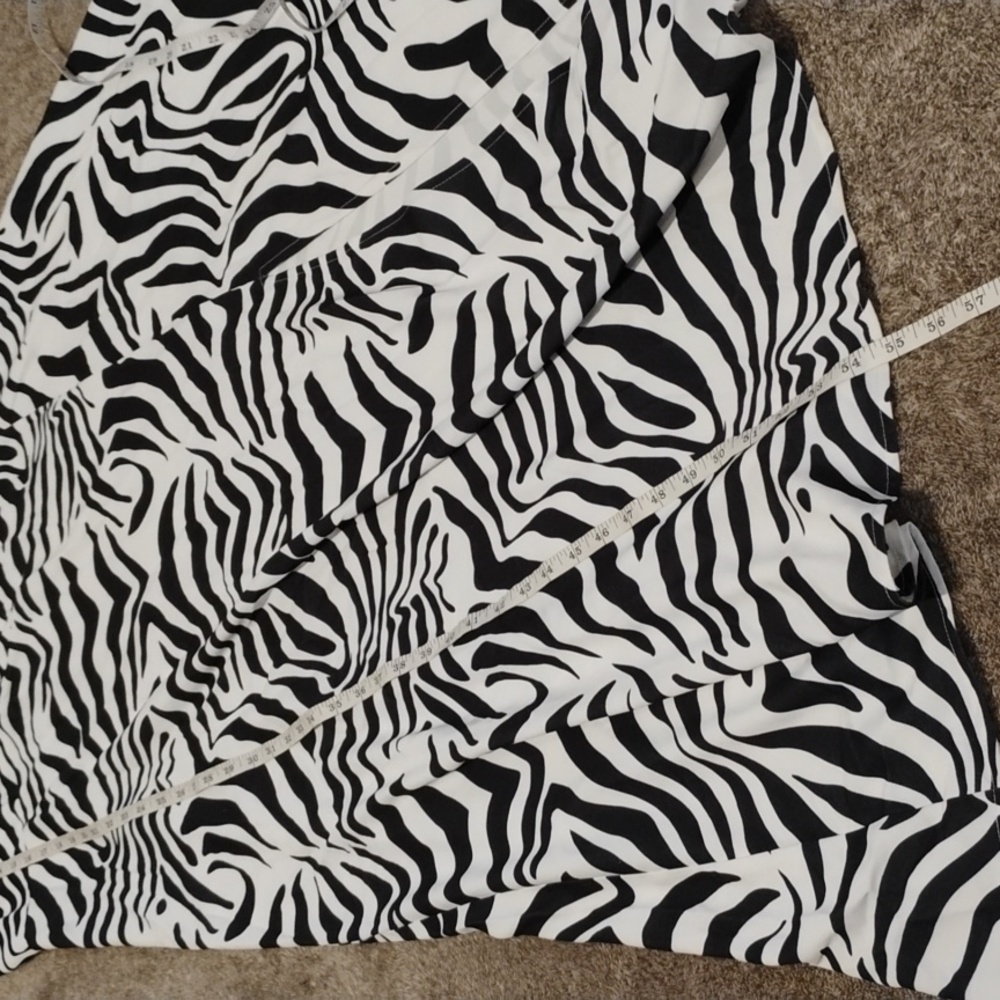 Eloquii NWT Zebra One Shoulder Maxi Dress With Slit - Picture 5 of 10